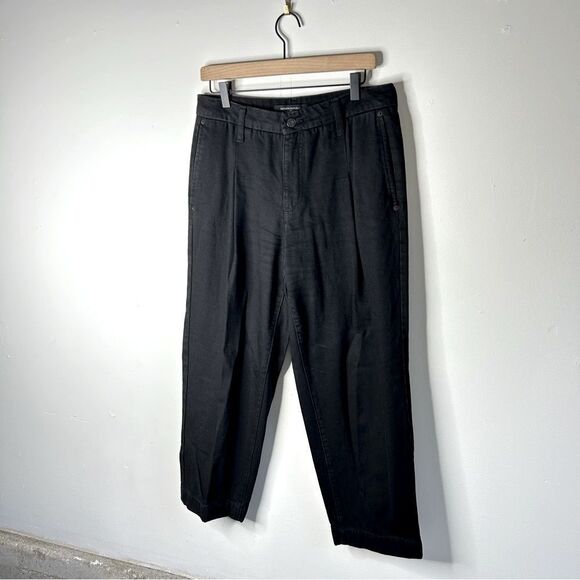 Banana Republic Black Mid-Rise Straight Trousers - Picture 2 of 9